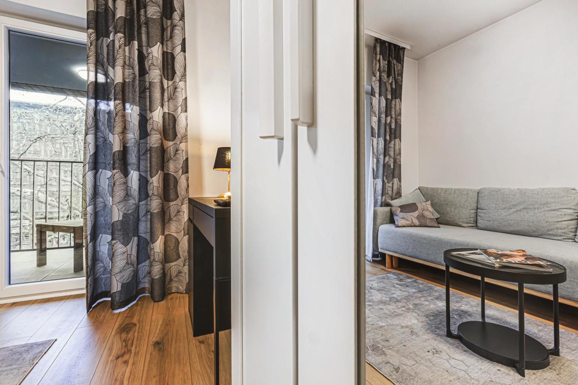 Komfort Z Balkonem W Centrum Вроцлав Экстерьер фото